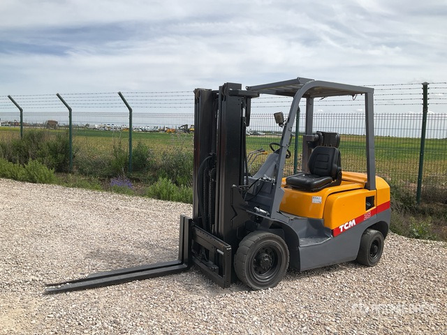 2008 TCM FHD25T3 Forklift - Forklift: picture 2 2008 TCM FHD25T3 Forklift - Forklift: picture 2