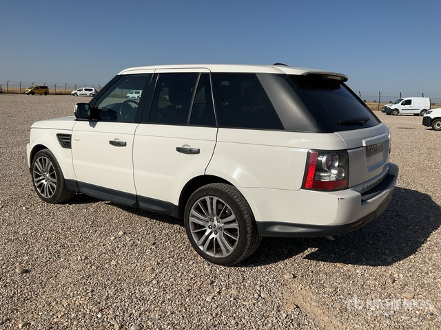 2010 Land Rover Range Rover Sport HSE SUV - SUV: picture 4 2010 Land Rover Range Rover Sport HSE SUV - SUV: picture 4
