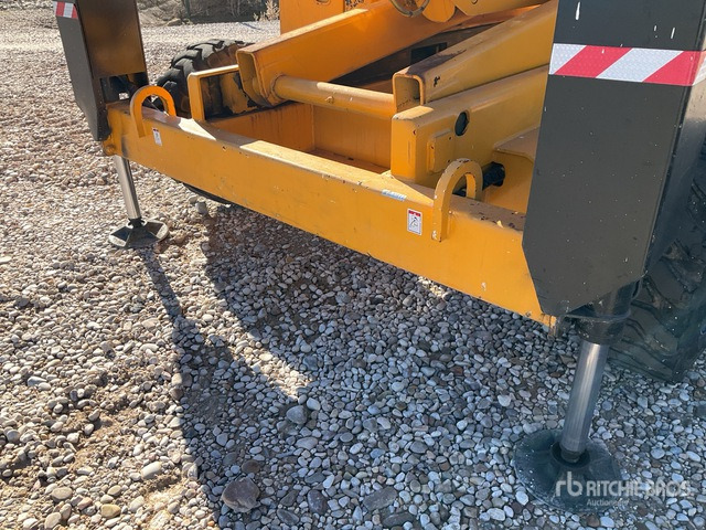 2011 Haulotte H12SX Scissor Lift - Scissor lift: picture 4 2011 Haulotte H12SX Scissor Lift - Scissor lift: picture 4