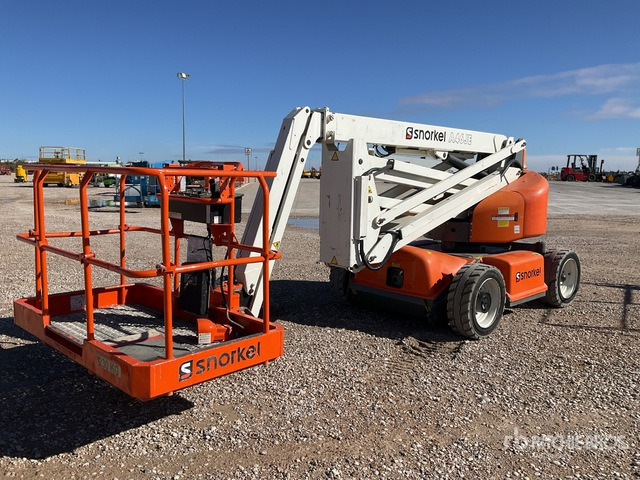2016 Snorkel A46JE 2WD Electric Articulating Boom Lift - Articulated boom: picture 4 2016 Snorkel A46JE 2WD Electric Articulating Boom Lift - Articulated boom: picture 4