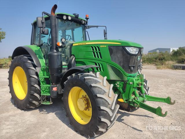 2020 John Deere 6195M 4WD Tractor - Farm tractor: picture 2 2020 John Deere 6195M 4WD Tractor - Farm tractor: picture 2