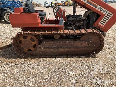 Tracked tractor FIAT 70-65: picture 21
