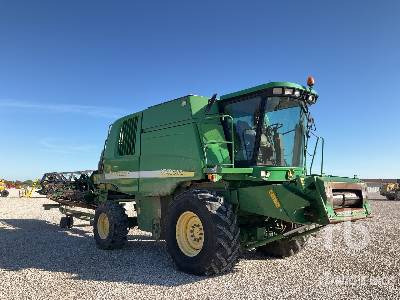 JOHN DEERE 9540CWS - Combine harvester: picture 4 JOHN DEERE 9540CWS - Combine harvester: picture 4
