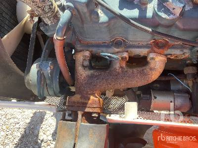 Farm tractor KUBOTA 4WD Quantity of (2): picture 31