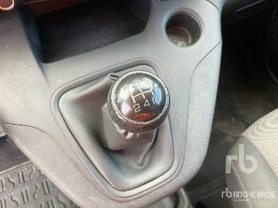 Car TOYOTA PROACE CITY VER: picture 12