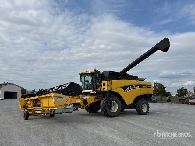 2003 New Holland CX8.80 Mietitrebbia - Combine harvester: picture 2 2003 New Holland CX8.80 Mietitrebbia - Combine harvester: picture 2