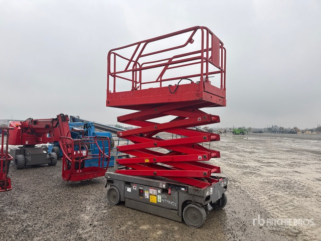 2008 Haulotte Compact 12 Scissor Lift - Scissor lift: picture 1 2008 Haulotte Compact 12 Scissor Lift - Scissor lift: picture 1