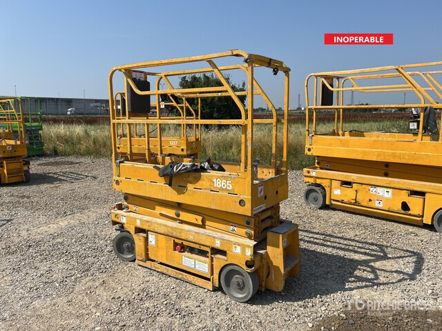 2008 Haulotte Optimum 8 Electric (Inoperable) Scissor Lift - Scissor lift: picture 1 2008 Haulotte Optimum 8 Electric (Inoperable) Scissor Lift - Scissor lift: picture 1