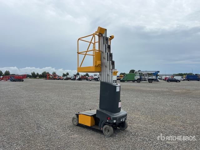 2011 JLG Toucan Junior 6B Vertical Mast Lift - Vertical mast lift: picture 4 2011 JLG Toucan Junior 6B Vertical Mast Lift - Vertical mast lift: picture 4