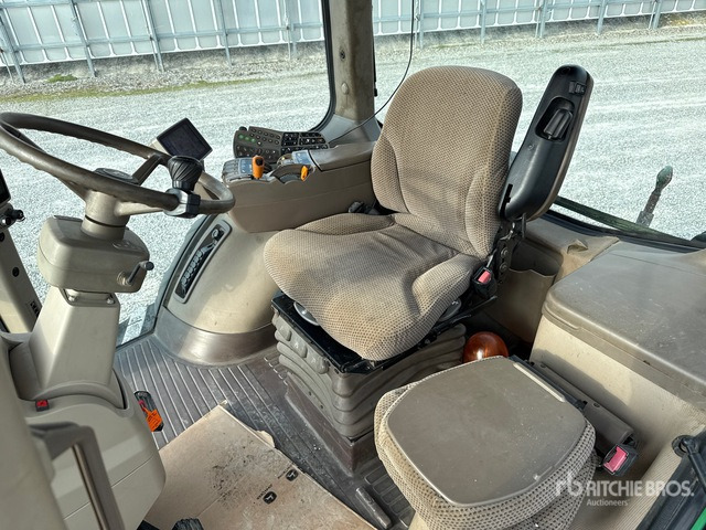 2012 John Deere 8320RT Track Tractor - Tracked tractor: picture 5 2012 John Deere 8320RT Track Tractor - Tracked tractor: picture 5