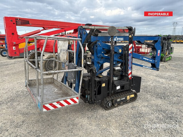 2014 Oil & Steel Octopussy 14-12 Twin Crawler (Inoperable) Articulating Boom Lift - Articulated boom: picture 2 2014 Oil & Steel Octopussy 14-12 Twin Crawler (Inoperable) Articulating Boom Lift - Articulated boom: picture 2