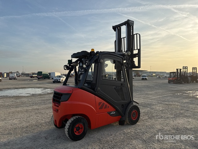 2015 Linde H 30 D-02 3000 kg Forklift - Forklift: picture 3 2015 Linde H 30 D-02 3000 kg Forklift - Forklift: picture 3