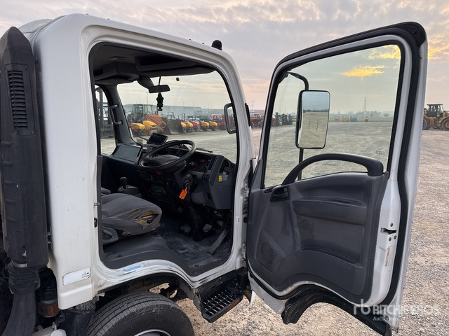 2016 Isuzu NPR 75 4x2 Waste Collection Truck - Garbage truck: picture 5 2016 Isuzu NPR 75 4x2 Waste Collection Truck - Garbage truck: picture 5