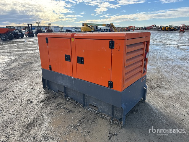 2017 Atlas Copco QAS40 40 kVA Generator Set - Generator set: picture 3 2017 Atlas Copco QAS40 40 kVA Generator Set - Generator set: picture 3