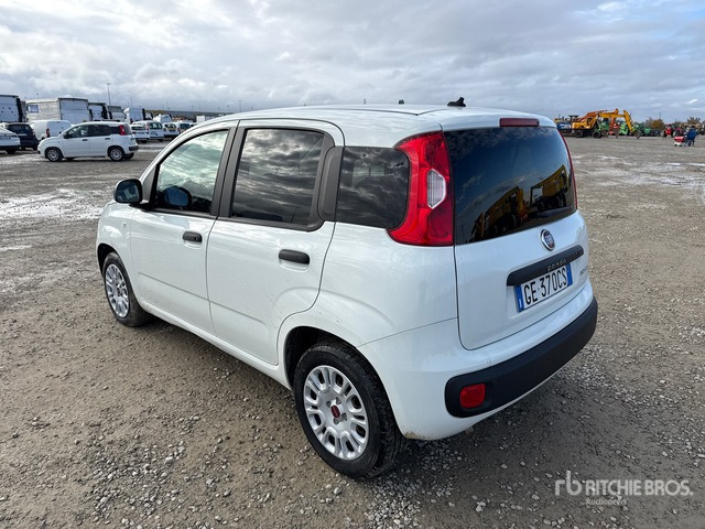 2021 Fiat Panda BERLINA 1.0 70CV HYBRID EURO 6D ... Automobile - Car: picture 2 2021 Fiat Panda BERLINA 1.0 70CV HYBRID EURO 6D ... Automobile - Car: picture 2