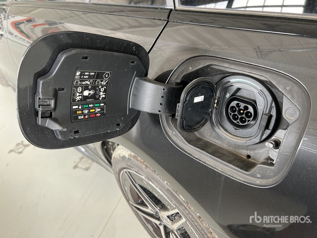 2023 Mercedes-Benz C300e SW PHEV PREMIUM PRO AUTO Automobile - Car: picture 5 2023 Mercedes-Benz C300e SW PHEV PREMIUM PRO AUTO Automobile - Car: picture 5