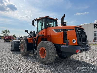 DOOSAN DL300-5 - Wheel loader: picture 2 DOOSAN DL300-5 - Wheel loader: picture 2