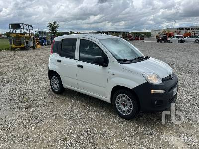 FIAT PANDA Hybrid - Box truck: picture 4 FIAT PANDA Hybrid - Box truck: picture 4