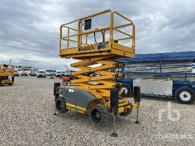 HAULOTTE COMPACT 12DX - Scissor lift: picture 4 HAULOTTE COMPACT 12DX - Scissor lift: picture 4