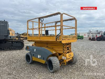 HAULOTTE COMPACT 12RTE Electric (Inoperable) - Scissor lift: picture 1 HAULOTTE COMPACT 12RTE Electric (Inoperable) - Scissor lift: picture 1