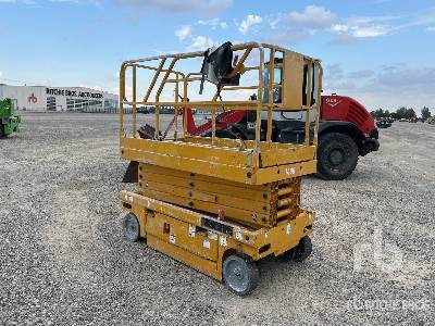 HAULOTTE COMPACT12 Electric (Inoperable) - Scissor lift: picture 5 HAULOTTE COMPACT12 Electric (Inoperable) - Scissor lift: picture 5