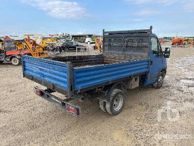 IVECO DAILY 35C11 (Inoperable) - Tipper: picture 4 IVECO DAILY 35C11 (Inoperable) - Tipper: picture 4