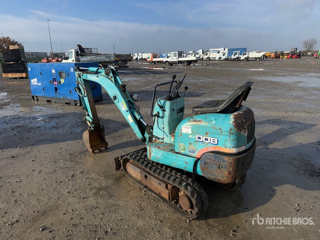 Kubota K008 Mini Excavator: <6.6t - Mini excavator: picture 2 Kubota K008 Mini Excavator: <6.6t - Mini excavator: picture 2