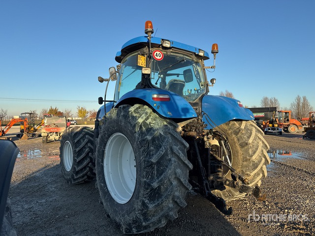 New Holland T7030 4WD Tractor - Farm tractor: picture 2 New Holland T7030 4WD Tractor - Farm tractor: picture 2