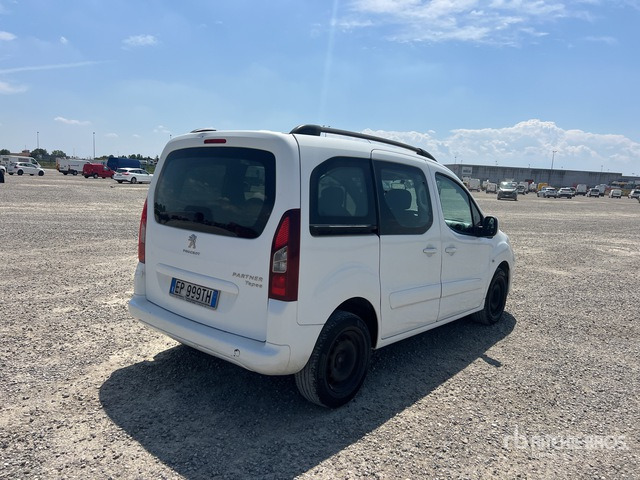 Peugeot Partner Tepee Van Truck - Panel van: picture 3 Peugeot Partner Tepee Van Truck - Panel van: picture 3