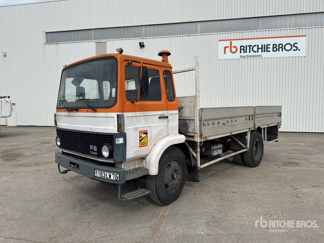 1984 Volvo F613 4x2 Camion Plateau 4x2 Flatbed Truck - Dropside/ Flatbed truck: picture 1 1984 Volvo F613 4x2 Camion Plateau 4x2 Flatbed Truck - Dropside/ Flatbed truck: picture 1