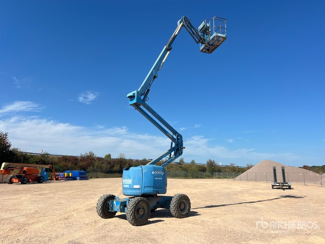 1999 Genie Z4525J 4WD Nacelle Articulee 4x4 Articulating Boom Lift - Articulated boom: picture 3 1999 Genie Z4525J 4WD Nacelle Articulee 4x4 Articulating Boom Lift - Articulated boom: picture 3