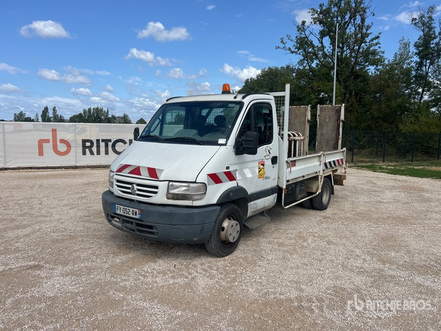 2002 Renault Mascott 150 DCI 4x2 Camion Plateau 4x2 Flatbed Truck - Flatbed van: picture 1 2002 Renault Mascott 150 DCI 4x2 Camion Plateau 4x2 Flatbed Truck - Flatbed van: picture 1