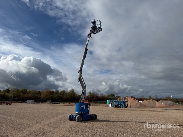 2012 Genie Z34/22N 2WD Electric Nacelle Articulee ... Articulating Boom Lift - Articulated boom: picture 2 2012 Genie Z34/22N 2WD Electric Nacelle Articulee ... Articulating Boom Lift - Articulated boom: picture 2