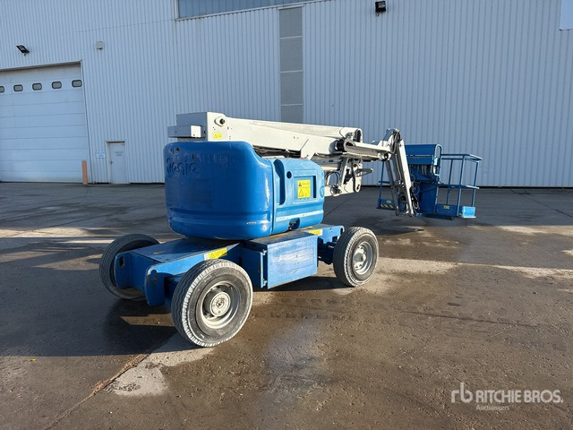 2012 Genie Z45/25J 2WD Electric Nacelle Articulee ... Articulating Boom Lift - Articulated boom: picture 1 2012 Genie Z45/25J 2WD Electric Nacelle Articulee ... Articulating Boom Lift - Articulated boom: picture 1