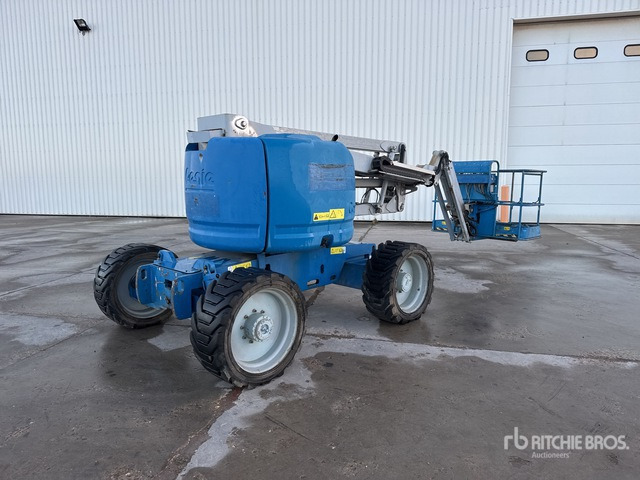 2012 Genie Z45/25J 4WD Diesel Nacelle Articulee Articulating Boom Lift - Articulated boom: picture 1 2012 Genie Z45/25J 4WD Diesel Nacelle Articulee Articulating Boom Lift - Articulated boom: picture 1