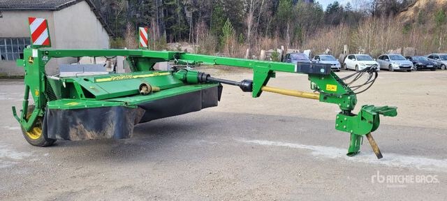 2017 John Deere 1365 3000 mm Trailed Mower Conditioner - Mower: picture 2 2017 John Deere 1365 3000 mm Trailed Mower Conditioner - Mower: picture 2