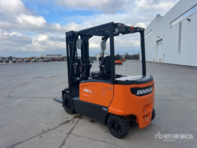 2023 Doosan B35X-7 PLUS 3500 kg (Unused) Electric Forklift - Electric forklift: picture 3 2023 Doosan B35X-7 PLUS 3500 kg (Unused) Electric Forklift - Electric forklift: picture 3