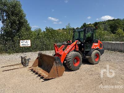 KUBOTA R082 Chargeuse Sur Pneus - Wheel loader: picture 1 KUBOTA R082 Chargeuse Sur Pneus - Wheel loader: picture 1