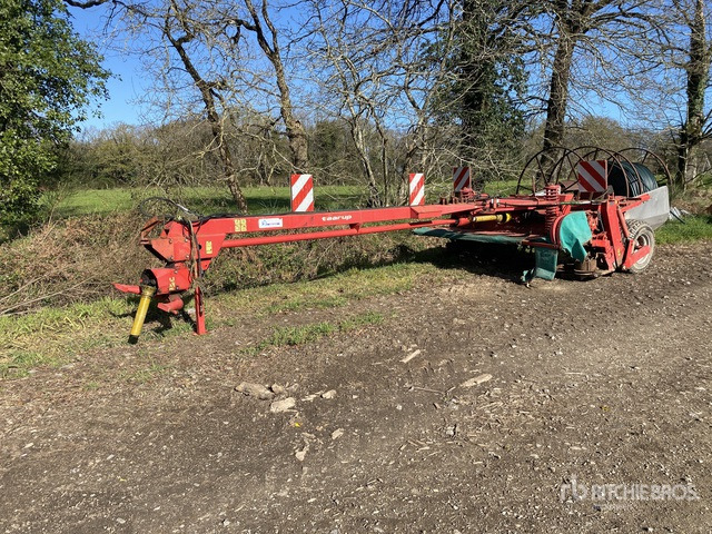 Kverneland Taarup 4032C Mower Conditioner - Mower: picture 2 Kverneland Taarup 4032C Mower Conditioner - Mower: picture 2