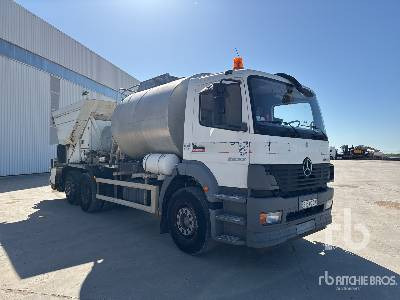 MERCEDES ATEGO 2533 2004 Rincheval BIR 5000 L on 6x2 - Asphalt distributor: picture 4 MERCEDES ATEGO 2533 2004 Rincheval BIR 5000 L on 6x2 - Asphalt distributor: picture 4