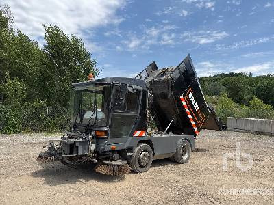 Road sweeper RAVO 560ST 2003 Mathieu C560 on Balayeuse: picture 45