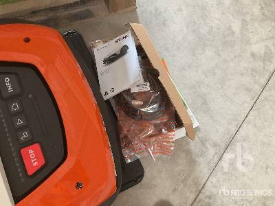 STIHL Qte De Robots de Tonte Electriques - Garden mower: picture 4 STIHL Qte De Robots de Tonte Electriques - Garden mower: picture 4