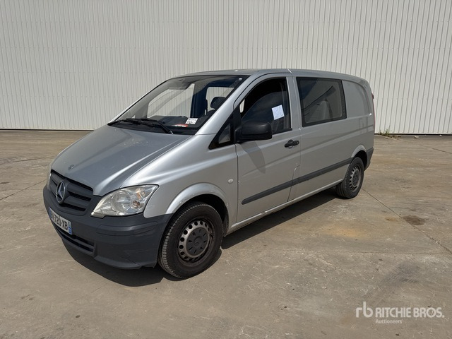 2011 Mercedes-Benz Vito CDI Vehicule Utilitaire Cargo Van - Van: picture 1 2011 Mercedes-Benz Vito CDI Vehicule Utilitaire Cargo Van - Van: picture 1