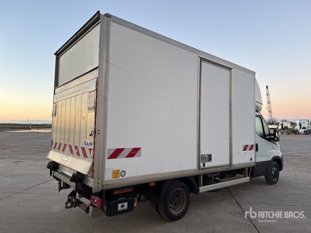 2017 Iveco 35-140 Vehicule Utilitaire Cargo Van - Van: picture 3 2017 Iveco 35-140 Vehicule Utilitaire Cargo Van - Van: picture 3