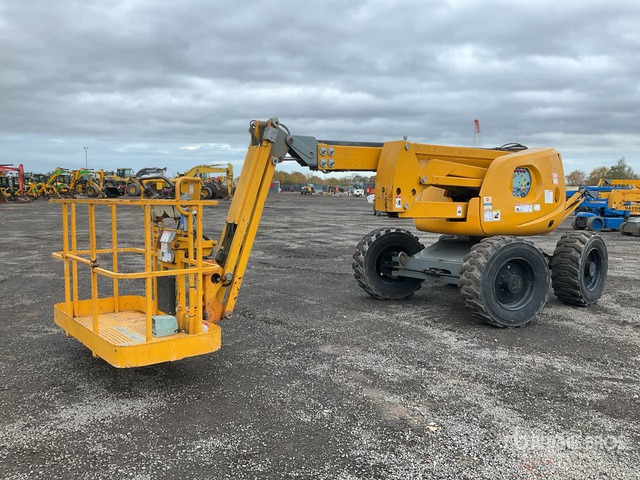 2007 Haulotte HA16PXNT 4WD Diesel Articulating Boom Lift - Articulated boom: picture 3 2007 Haulotte HA16PXNT 4WD Diesel Articulating Boom Lift - Articulated boom: picture 3