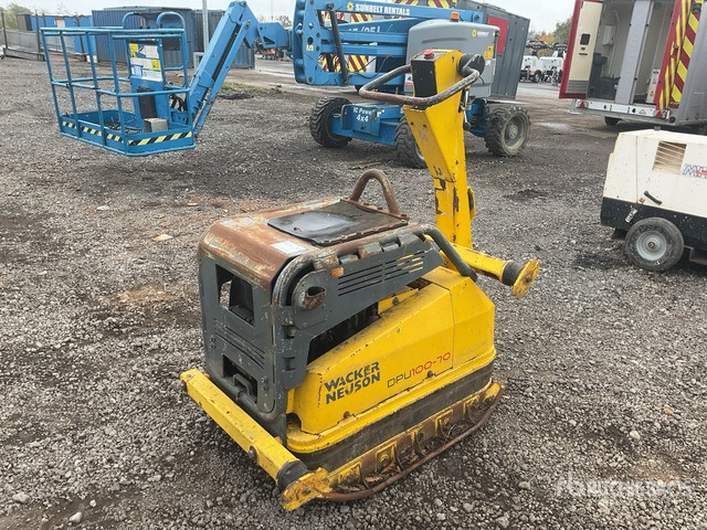 2014 Wacker Neuson Vibroplate DPU100-70 LES Vibratory Plate Compactor Vibratory Plate Compactor - Vibratory plate: picture 2 2014 Wacker Neuson Vibroplate DPU100-70 LES Vibratory Plate Compactor Vibratory Plate Compactor - Vibratory plate: picture 2