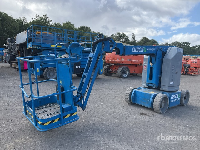 2015 Genie Z30N 10m Narrow Electric Boom Articulating Boom Lift - Articulated boom: picture 4 2015 Genie Z30N 10m Narrow Electric Boom Articulating Boom Lift - Articulated boom: picture 4