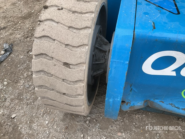 2015 Genie Z30N 10m Narrow Electric Boom Articulating Boom Lift - Articulated boom: picture 5 2015 Genie Z30N 10m Narrow Electric Boom Articulating Boom Lift - Articulated boom: picture 5