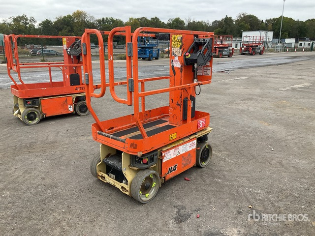 2015 JLG 1230ES Scissor Lift Vertical Mast Lift - Vertical mast lift: picture 4 2015 JLG 1230ES Scissor Lift Vertical Mast Lift - Vertical mast lift: picture 4