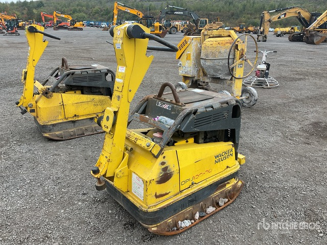 2015 Wacker Neuson Vibroplate DPU100-70 LES Vibratory Plate Compactor Vibratory Plate Compactor - Vibratory plate: picture 4 2015 Wacker Neuson Vibroplate DPU100-70 LES Vibratory Plate Compactor Vibratory Plate Compactor - Vibratory plate: picture 4